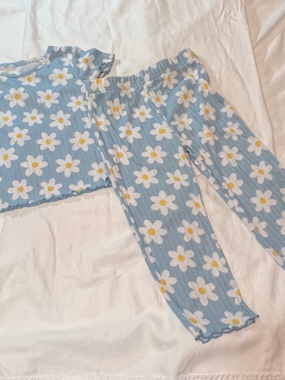 Tahari Blue Floral Daisy Kids Pajama Set